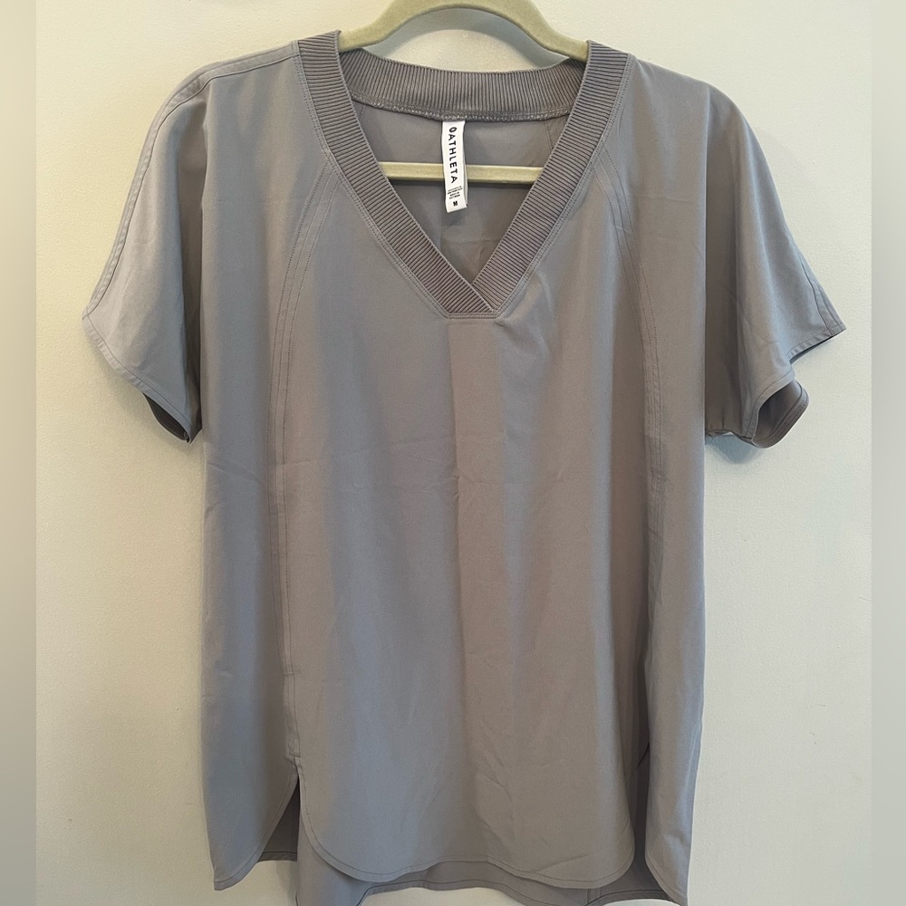 Athleta Zephyr Tee
